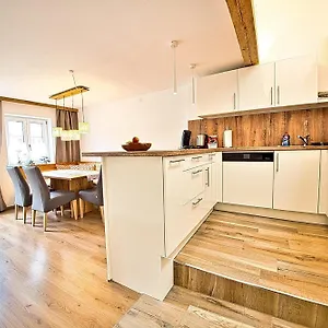  Apartment Am Bruckenstüberl